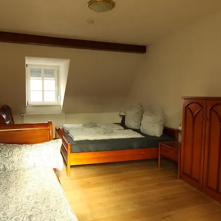 Σπίτι διακοπών Monrepos - 110 Qm, Innenhof, Parken, Kamin *