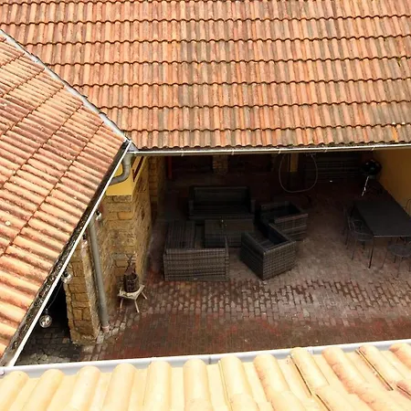 Monrepos - 110 Qm, Innenhof, Parken, Kamin Σπίτι διακοπών *